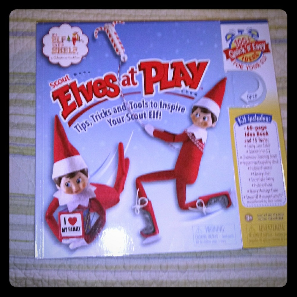Elf on the Shelf kit with props